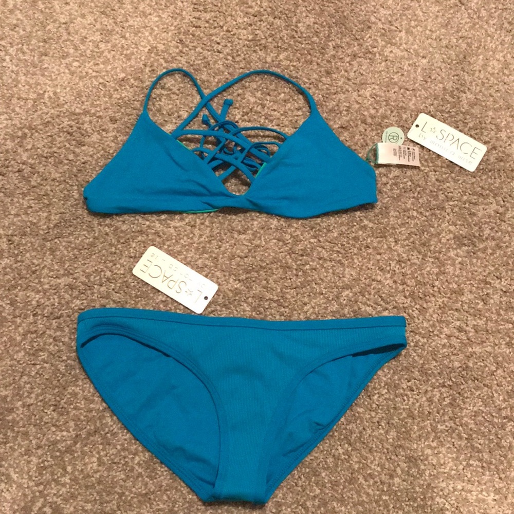 L*Space jojo bikini top & cosmo bottom - Picture 2 of 8